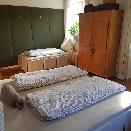 Gaestehaus Grogger *